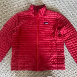 Patagonia Men's Large Red Puffer Ultralight Jacket